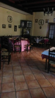 Hostal Lirio inside