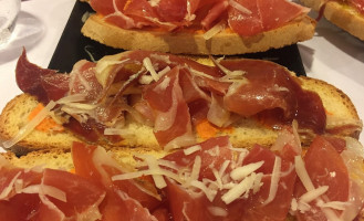 Cervecería Mesón Llambrión Nourriture