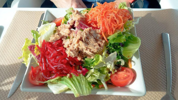 Les Piscines De Batea food