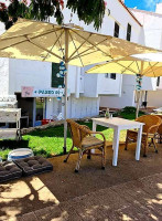 Paseo60 outside