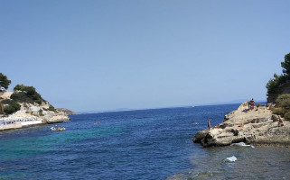 Cala Vina outside