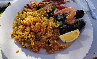 Playa Colonia De Sant Pere) food