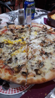 La Pizzeria De Guia food