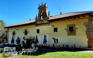 Albergue Nuestra Señora De Carrasquedo outside