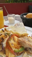 Estación De Guaguas De Llano Negro food