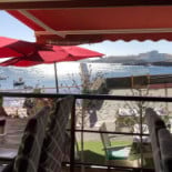 Los Abrigos. outside