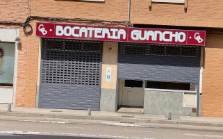 Bocatería Guancho outside