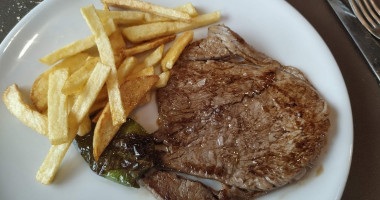 Cal Parquero food