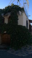 Xiquena outside
