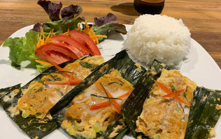 Tik Thai El Tailandès I Emportar De Granollers food