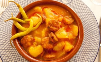 Posada Mayor De Migueloa food