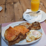 El Fau, Bar& Restaurant Comida