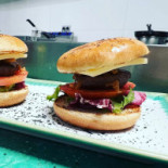 Gastrobar Music food