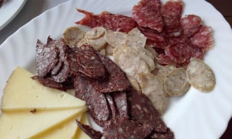 La Serreta food