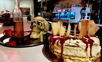 Alpha Raices drink