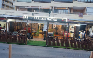 Los Gatos outside