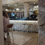 Sybarit Gastroshop À l'intérieur