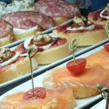 CaÑas Coffee Comida