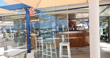 Del Puerto outside