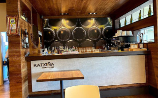 Bodega Katxiña Txakolina inside