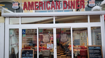 The American Diner Benimar outside