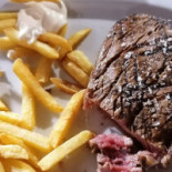 El Rincón De La Villa food