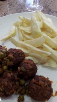 El Racó Del Pau I La Camèlia food