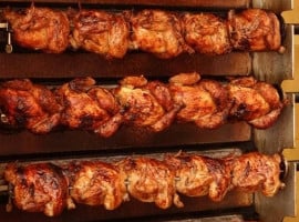 Asador De Pollos Y Kebab Sailu food