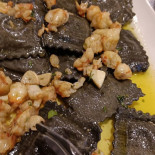 Paolo La Pizzería food