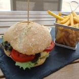 Puur Food And Drinks Nourriture