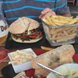 Puur Food And Drinks Nourriture