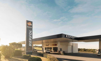 Estación De Servicio Repsol outside