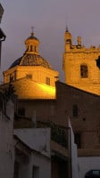 San Vicente outside