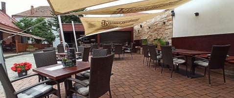 Bowling Peklo Jachta Exterior