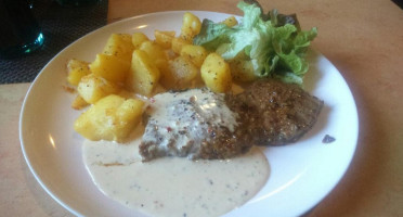 Bowling Peklo Jachta Comida