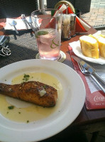 Bowling Peklo Jachta Comida