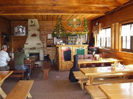 Restaurace Pod Sjezdovkou inside