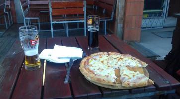 Restaurace Na Obci Jistebník Dentro