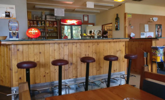 Restaurace Na Obci Jistebník Dentro