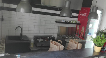 Prostě Burger Dentro