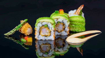 Miss Sushi Tarragona food