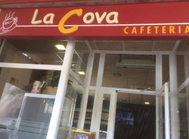 La Cova outside