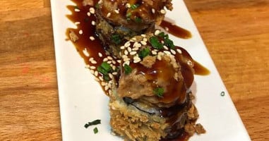 Koi Koi Sushi Muntaner food