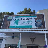 Hopfie's Ice Cafe outside