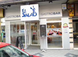 Gastrobar El Salao outside