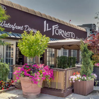 Cafe Chapirela outside