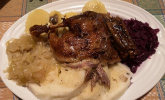 Restaurace Sklářský Dvůr food