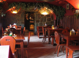 U Krále Ječmínka Dentro