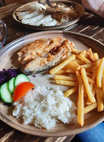 Památník, Pivovar, Hradní Restaurace A Muzeum Vítek Z Prčice Comida