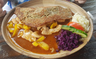 Památník, Pivovar, Hradní Restaurace A Muzeum Vítek Z Prčice Comida